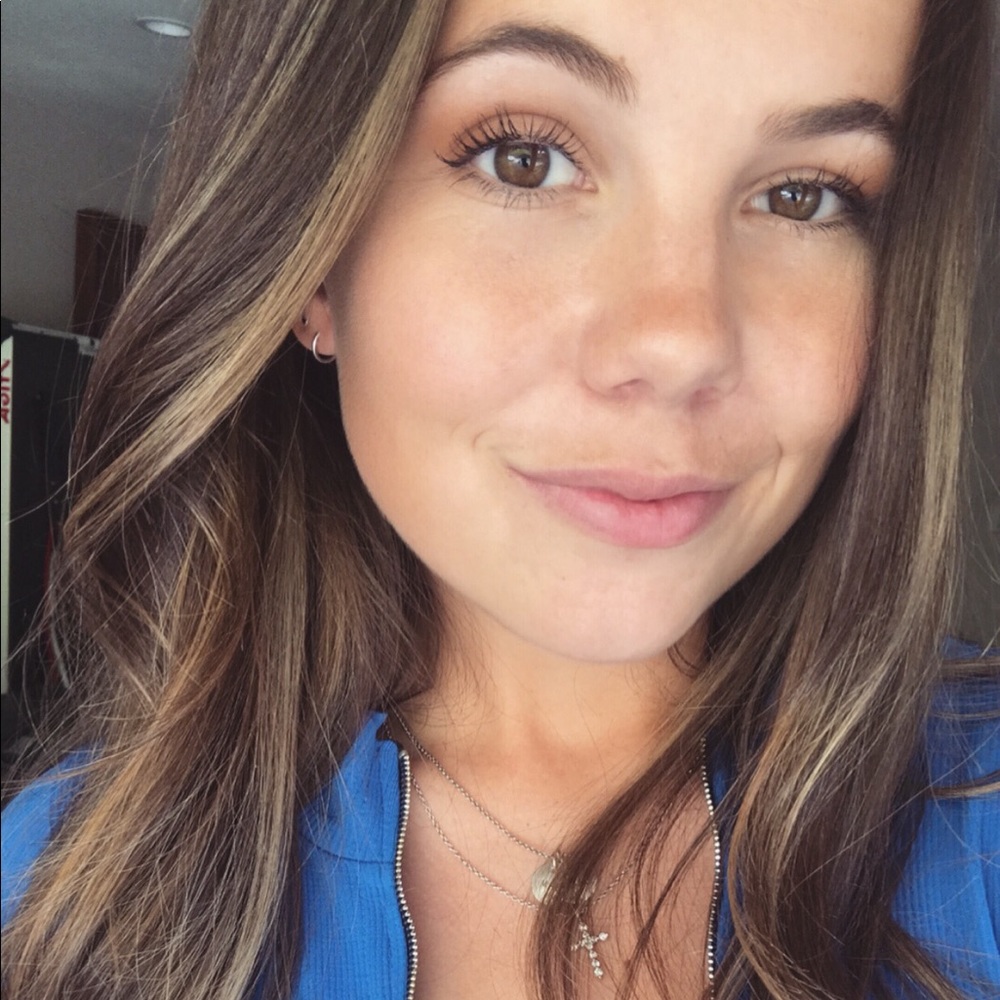 Meet your Posher, Samantha